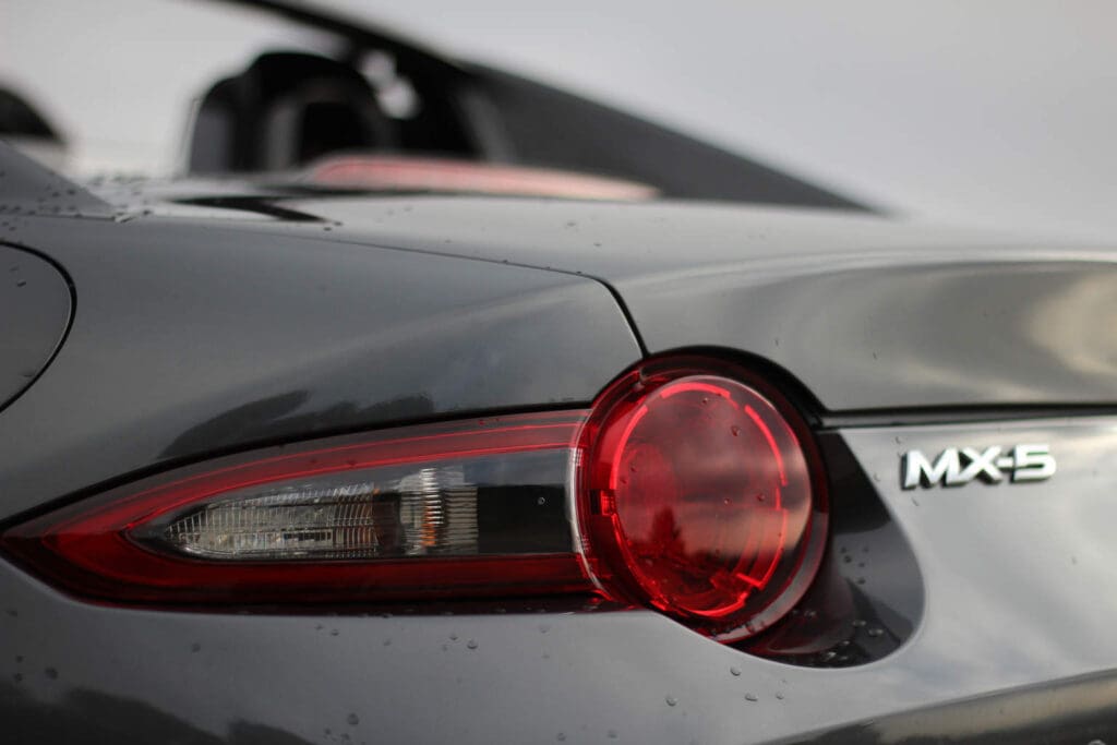 Manify - Mazda MX5-14
