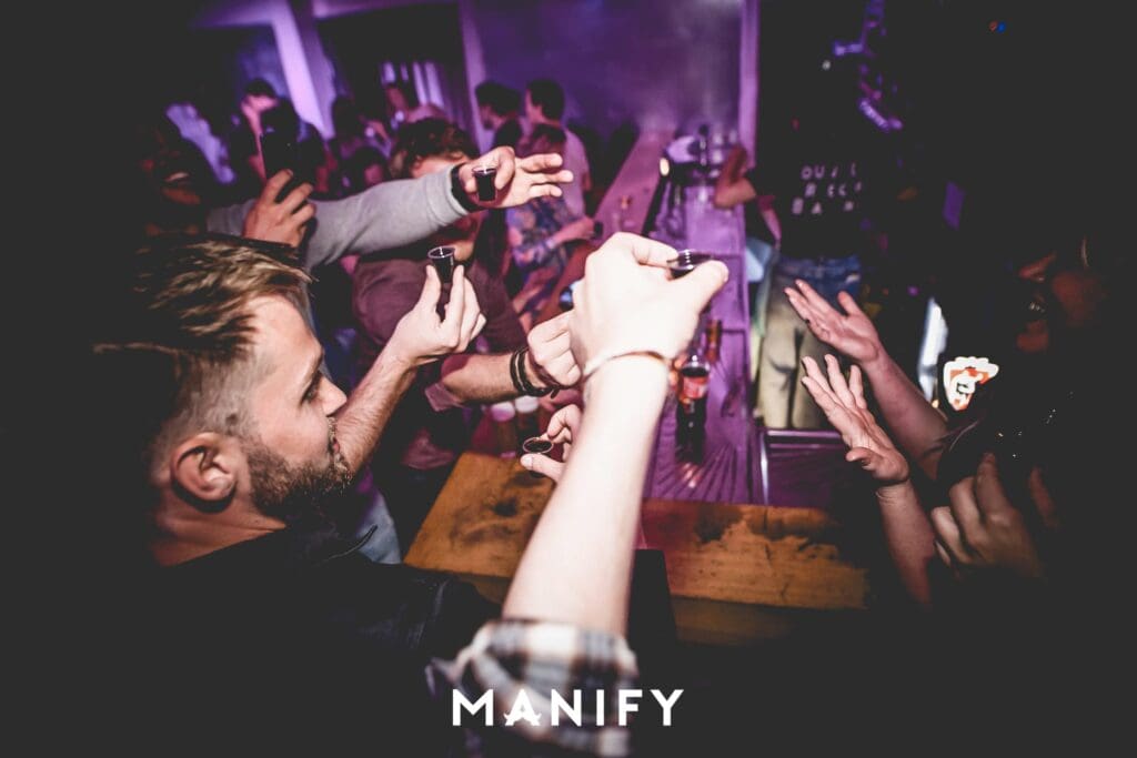 , MANIFY: Out of office, Oude Rechtbank Eindhoven [19-04-2019]
