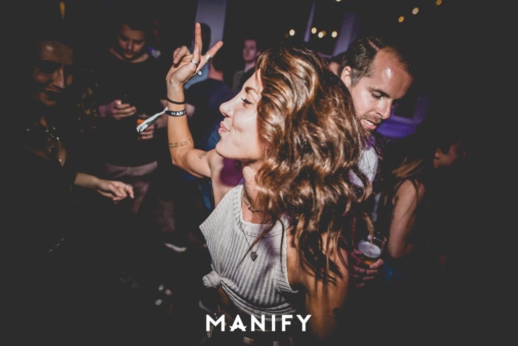 , MANIFY: Out of office, Oude Rechtbank Eindhoven [19-04-2019]