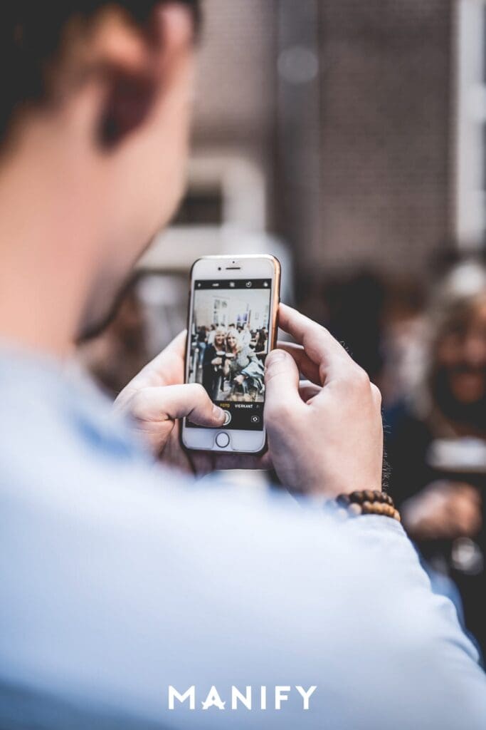 , MANIFY: Out of office, Oude Rechtbank Eindhoven [19-04-2019]