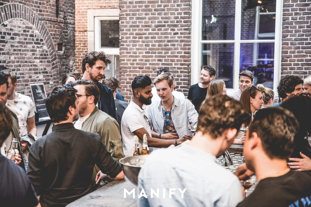 , MANIFY: Out of office, Oude Rechtbank Eindhoven [19-04-2019]