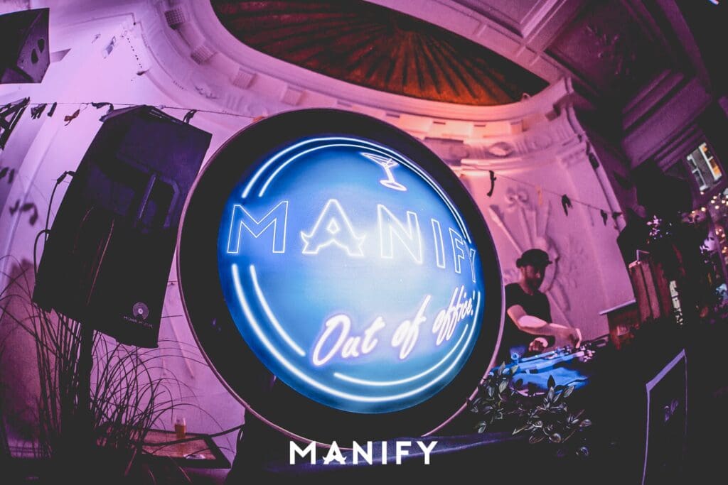 , MANIFY: Out of office, Oude Rechtbank Eindhoven [19-04-2019]