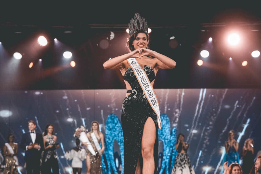 Dit is Julia Sinning, Miss Nederland 2021
