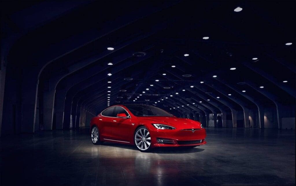 Tesla Model S P90D 2