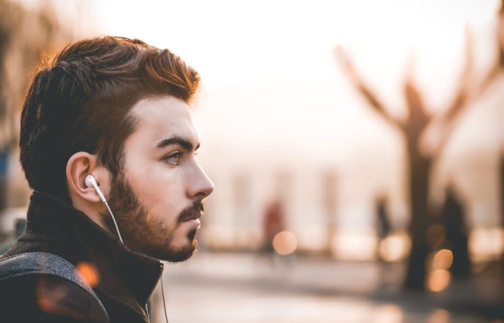 De beste podcasts om het nieuws te volgen