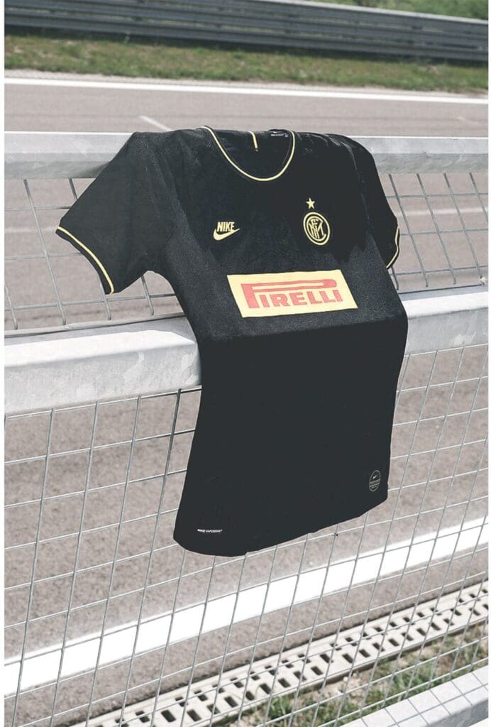 Nike retro Inter