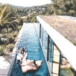 Villa on the Rocks, Airbnb Finds: villa on the rocks in Frankrijk met zwembadaquarium