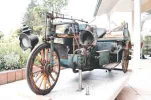 Oudste auto Duitsland 120 jaar - MANIFY