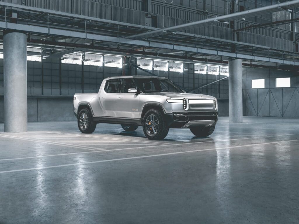 Rivian bouwt de eerste serieuze elektrische pick-up en SUV