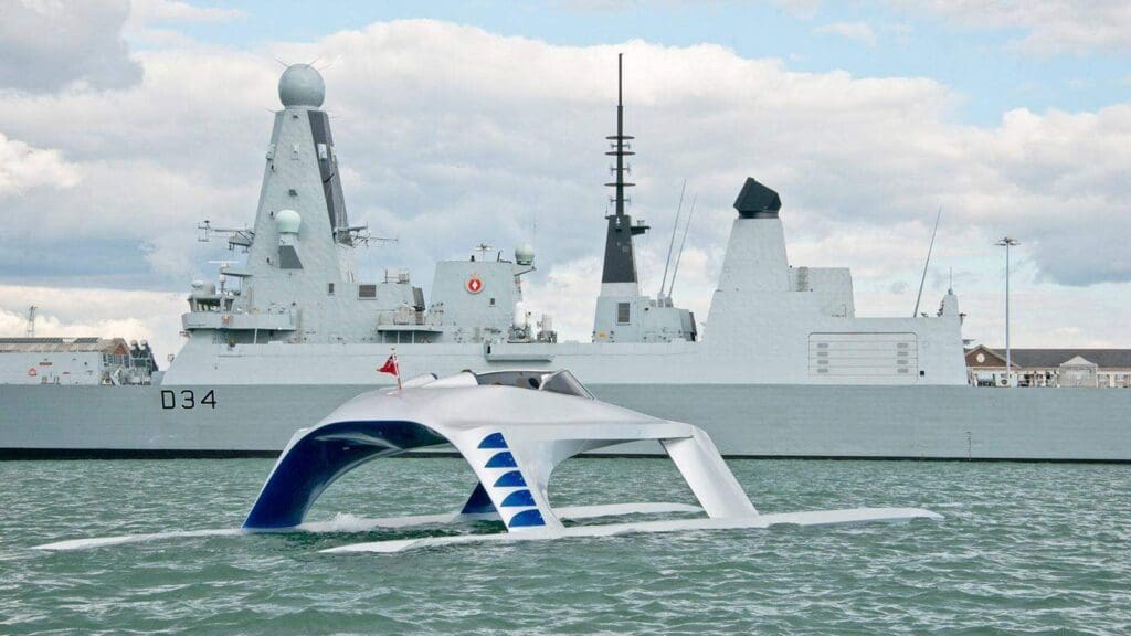 Glider yachts SS18