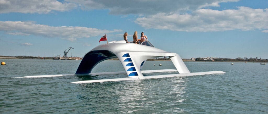 Glider yachts SS18