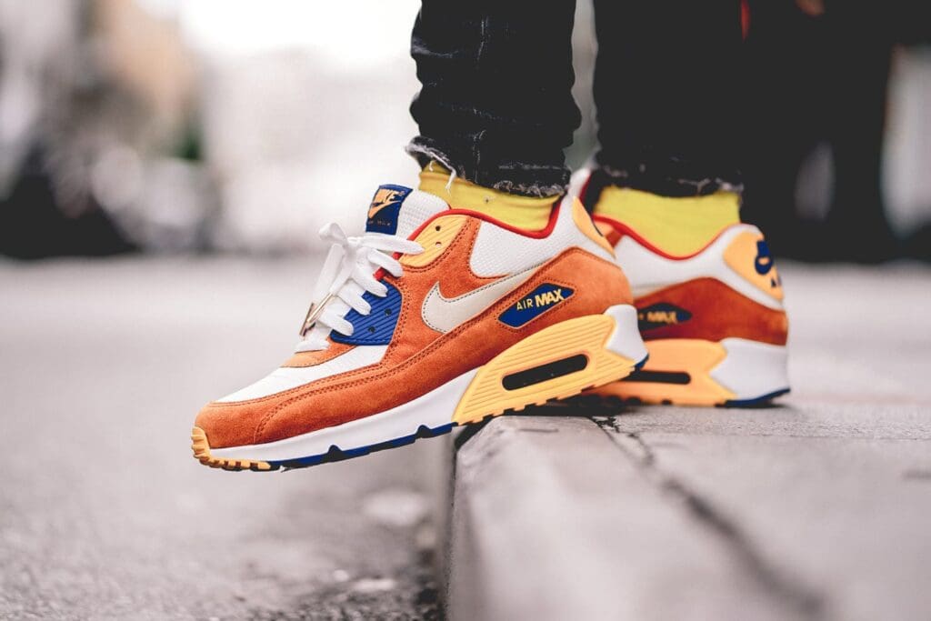 Zo kom je altijd fresh voor de dag met schone sneakers!