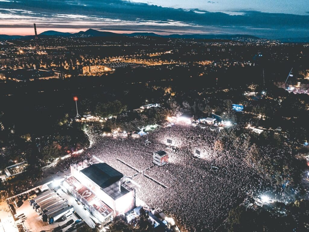 , Dit is waarom je juist dit jaar naar Sziget moet