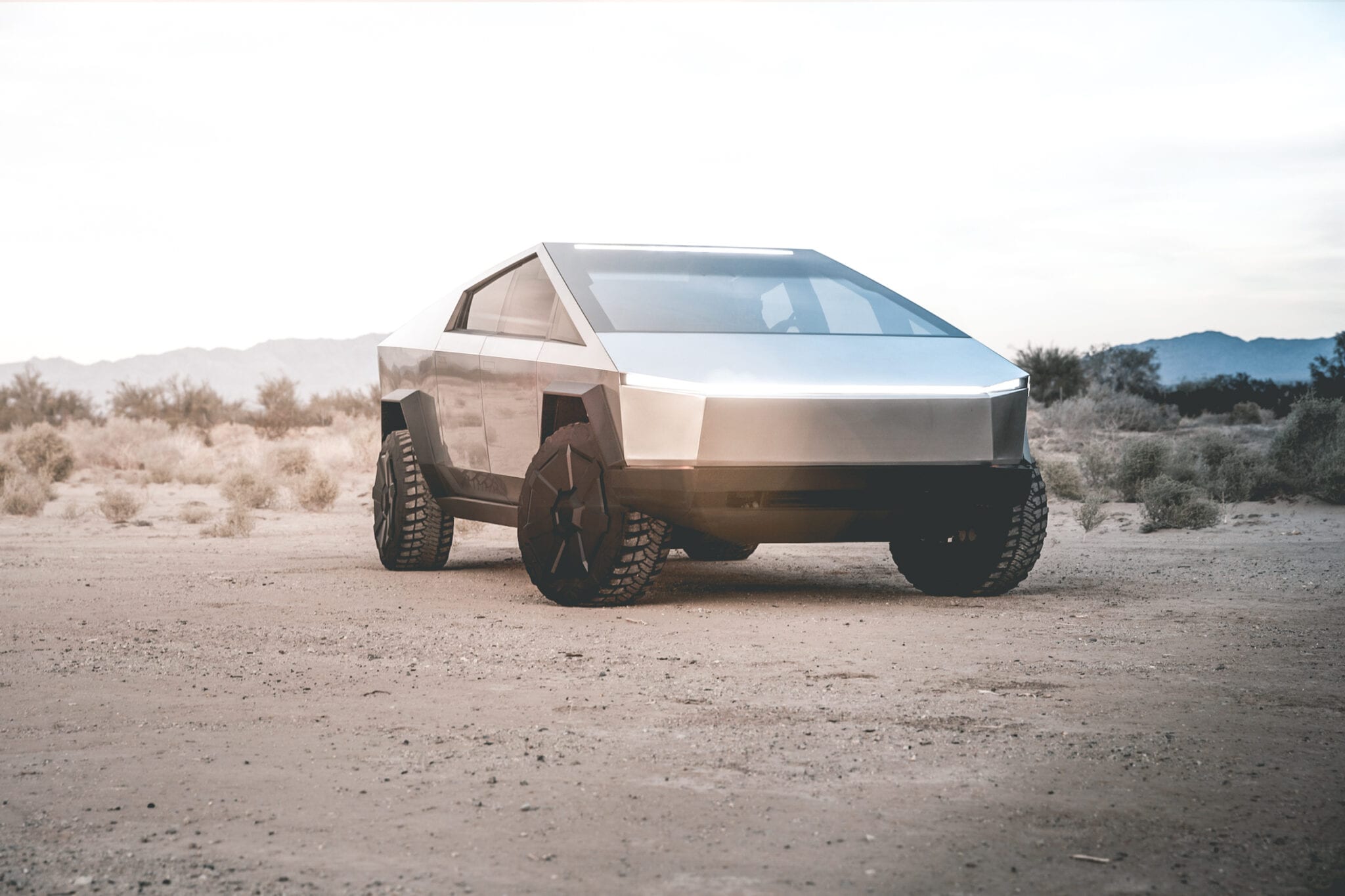 Tesla Cybertruck: geinspireerd door deze 007-submarine