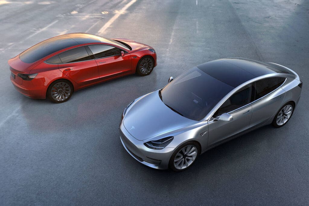 Tesla Model 3 4