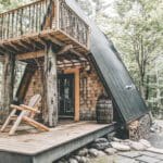 Airbnb, Airbnb Finds: romantische cabin in New York met buitenbed