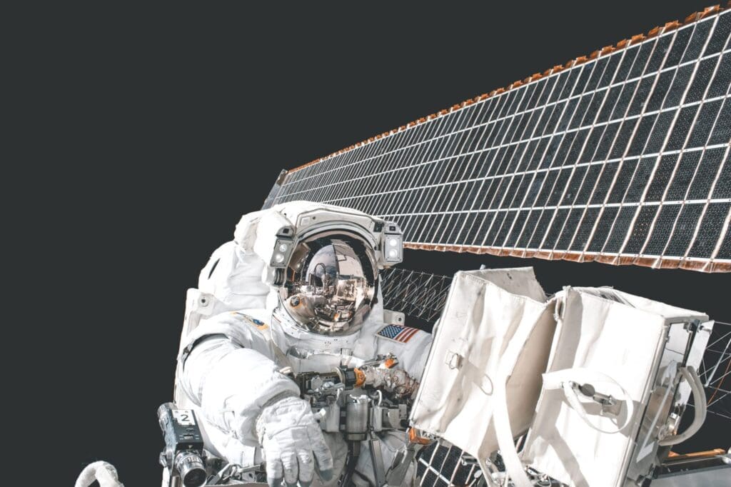 Tips van experts: zo gaan astronauten om met zelfisolatie