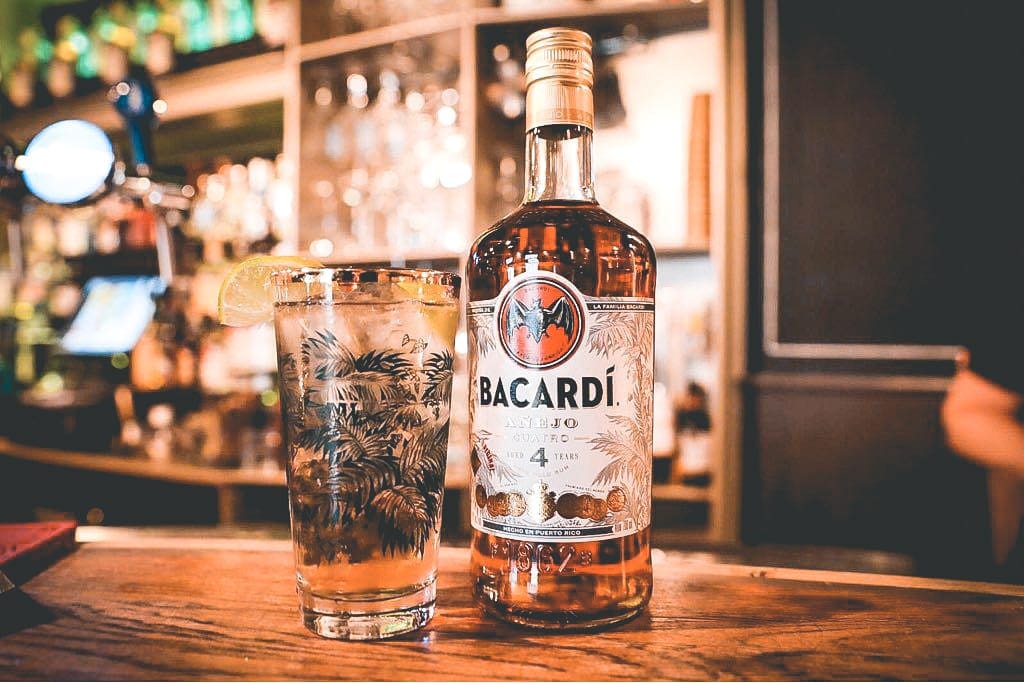 Onze favoriete rum cocktail: de Cuatro Highball