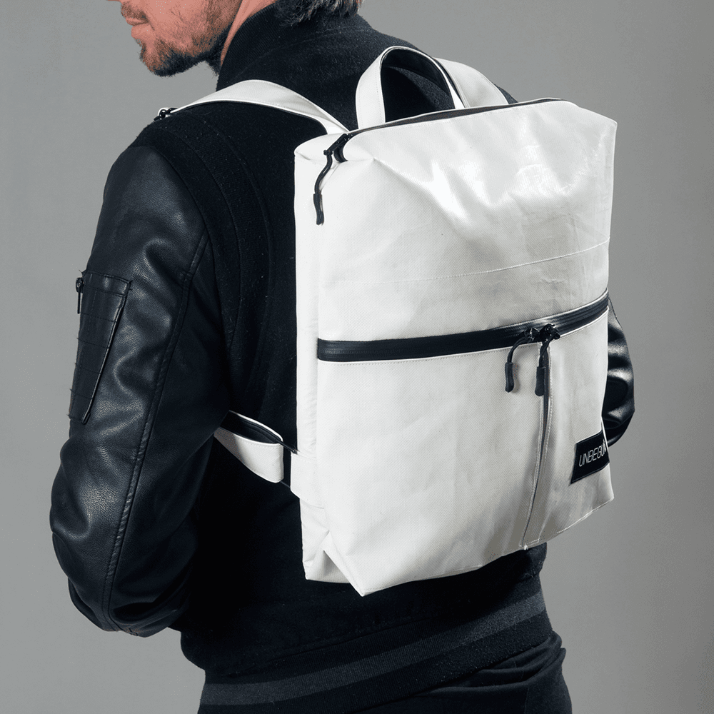 backpack-unbegun-amsterdam-local-product