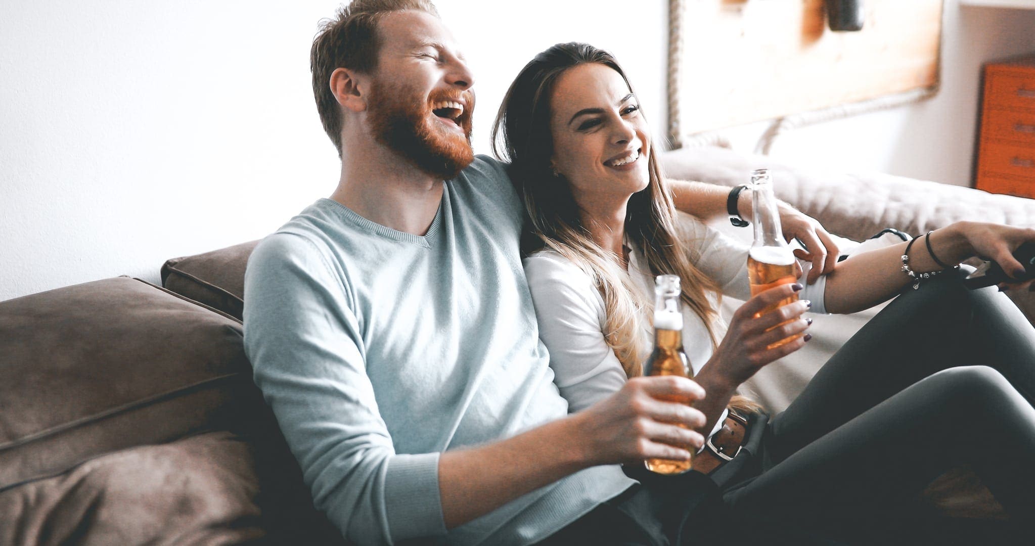 Elkaar roasten: uitlachen is goed voor een langere relatie