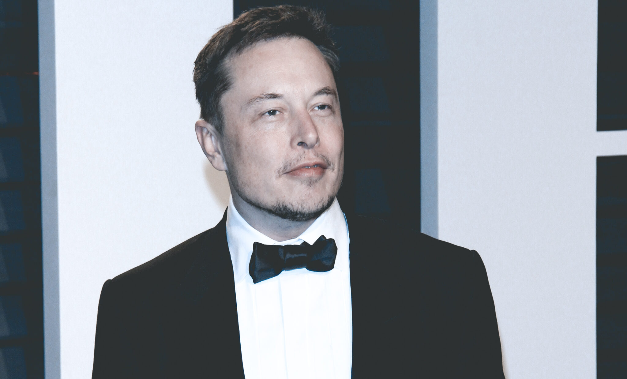 Elon Musk wil muziek in ons brein streamen met een chip