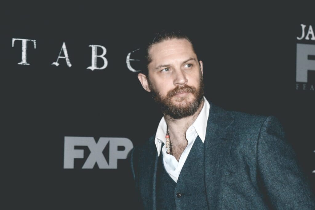 Peaky Blinders-maker brengt nieuwe serie uit met Tom Hardy!