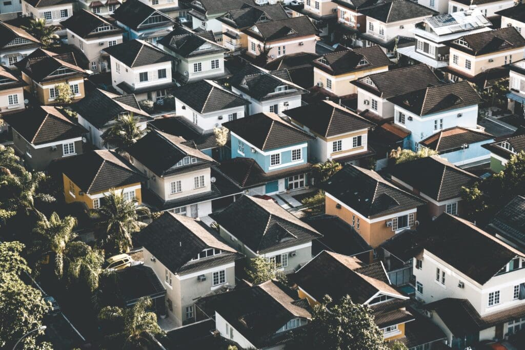 Wat moet je regelen als je samen gaat wonen?