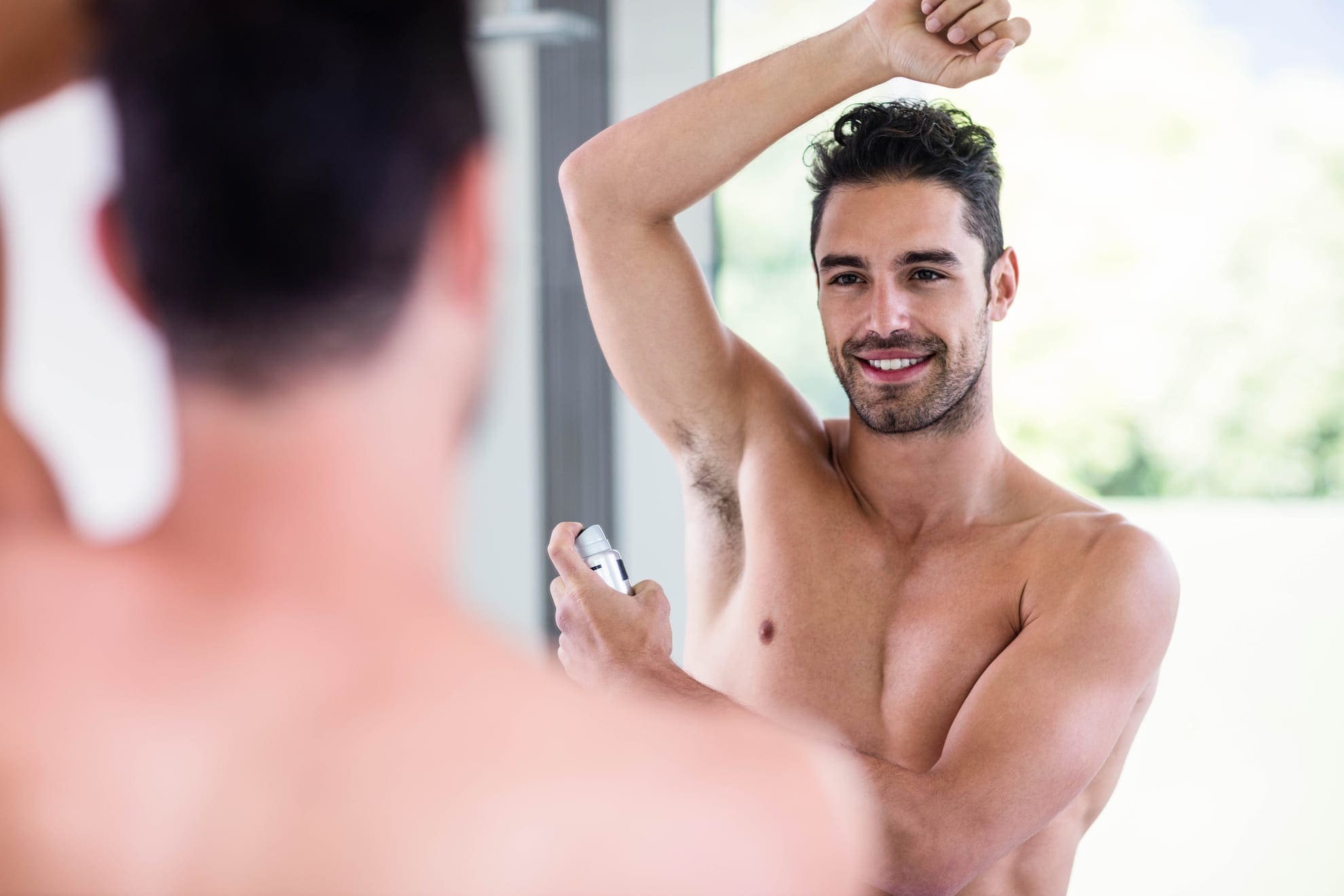 Blijkbaar gebruik je deodorant dus helemaal verkeerd!