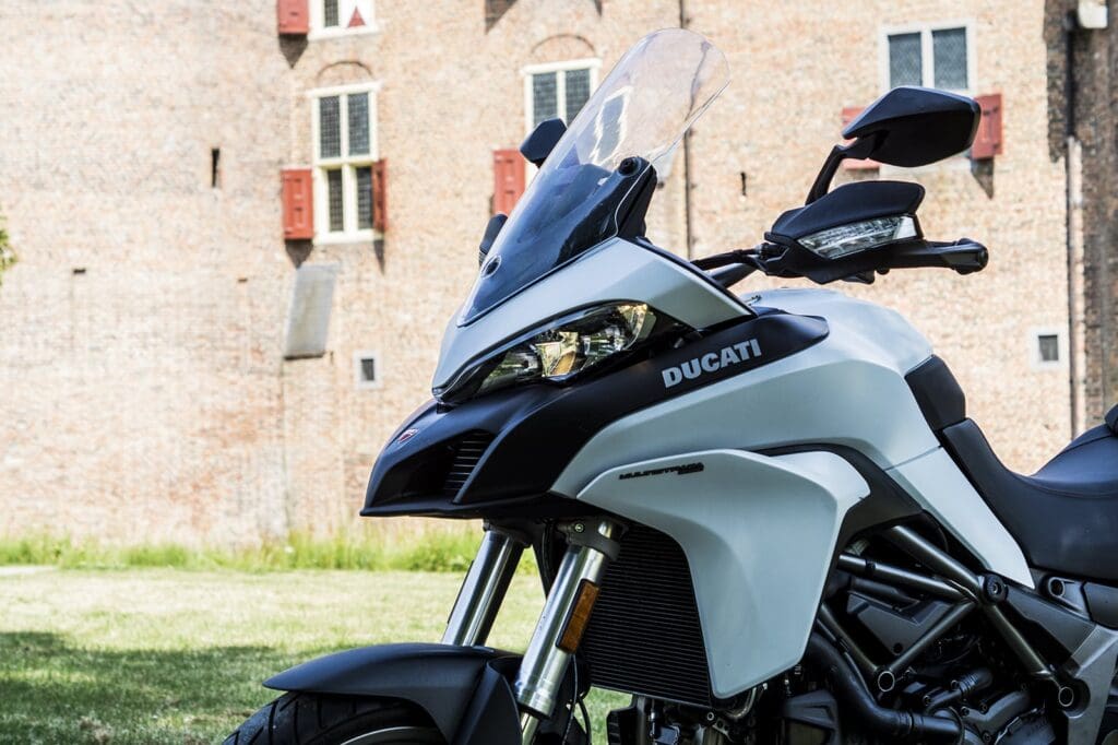 ducati-multistrada-950-2