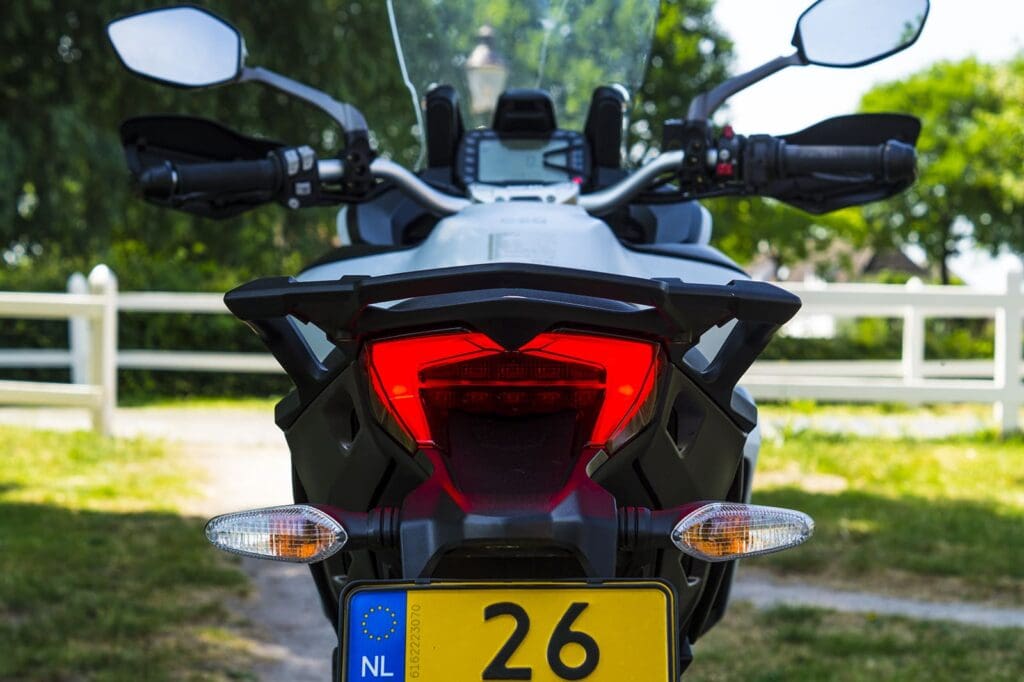 ducati-multistrada-950-4