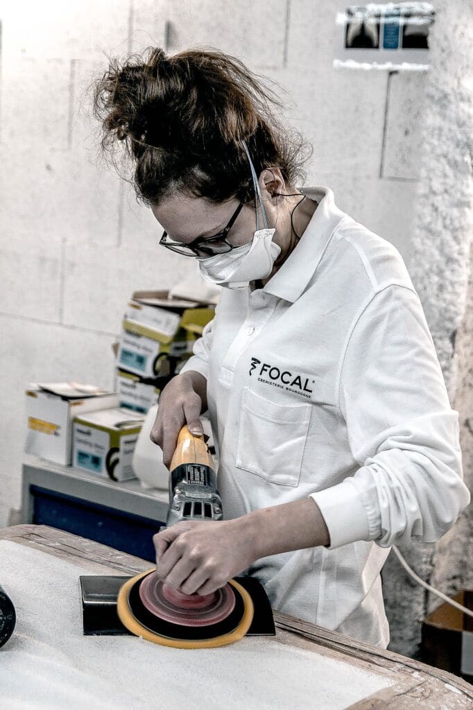 Focal fabriek, Van Hout tot HiFi in de fabriek van Focal