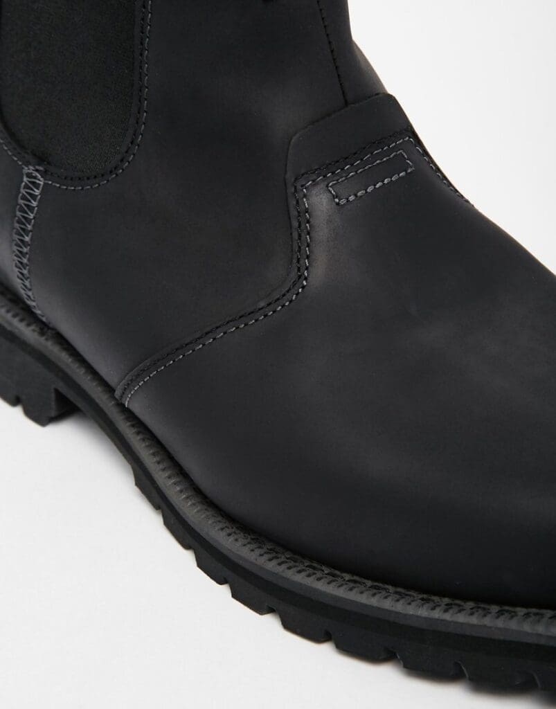 chelsea boots 15