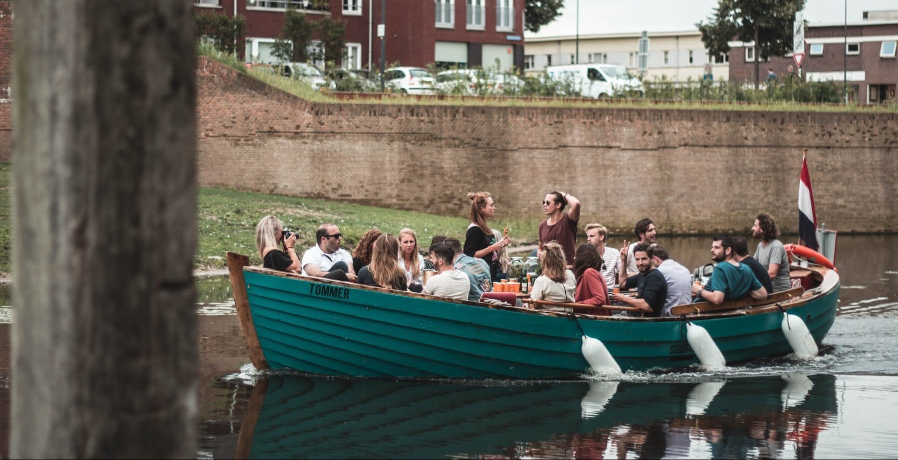 MANIFY: Out of office, Cafe Herman [28-07-2017]