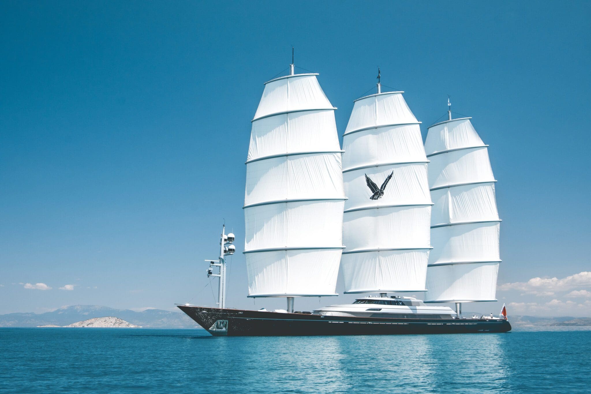 Hyperluxe droomreis: naar de Malediven met superjacht Maltese Falcon