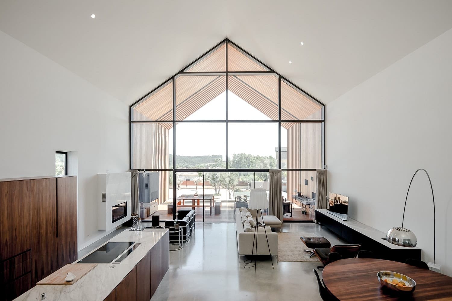 Bijzonder huis in Portugal voor de liefhebber van modern design