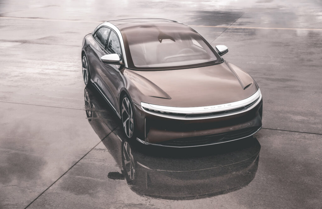 lucid-air-exterior-04-2