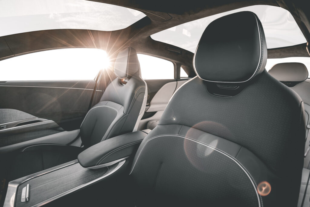 lucid-air-interior-08-2