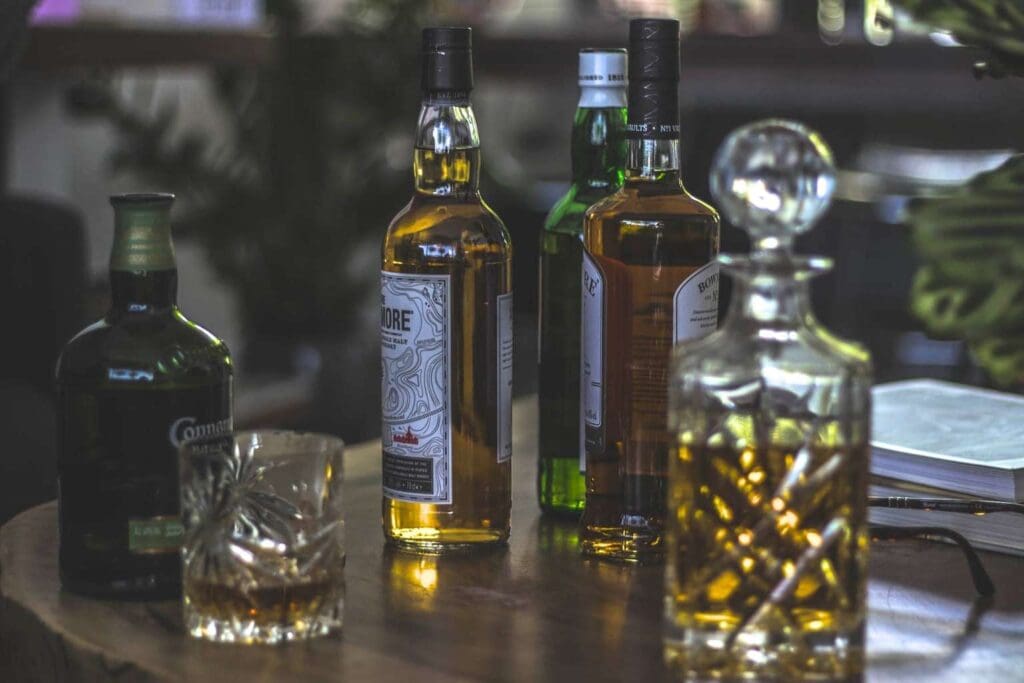 Deze 4 whisk(e)y’s moet je af kunnen ‘turfen’