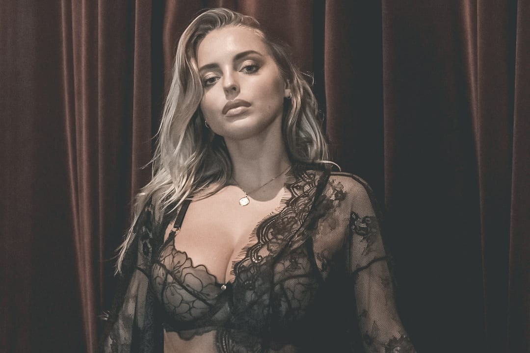 Luna Stevens lanceert haar eigen uitdagende lingerie-collectie