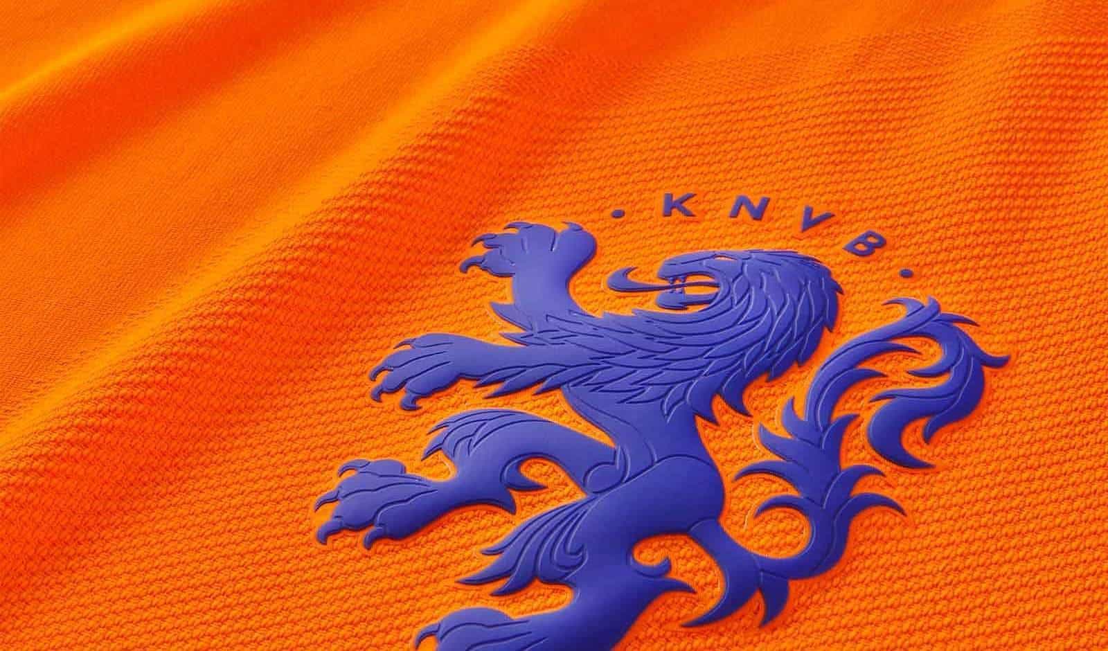 nike-netherlands-2016-kit-4