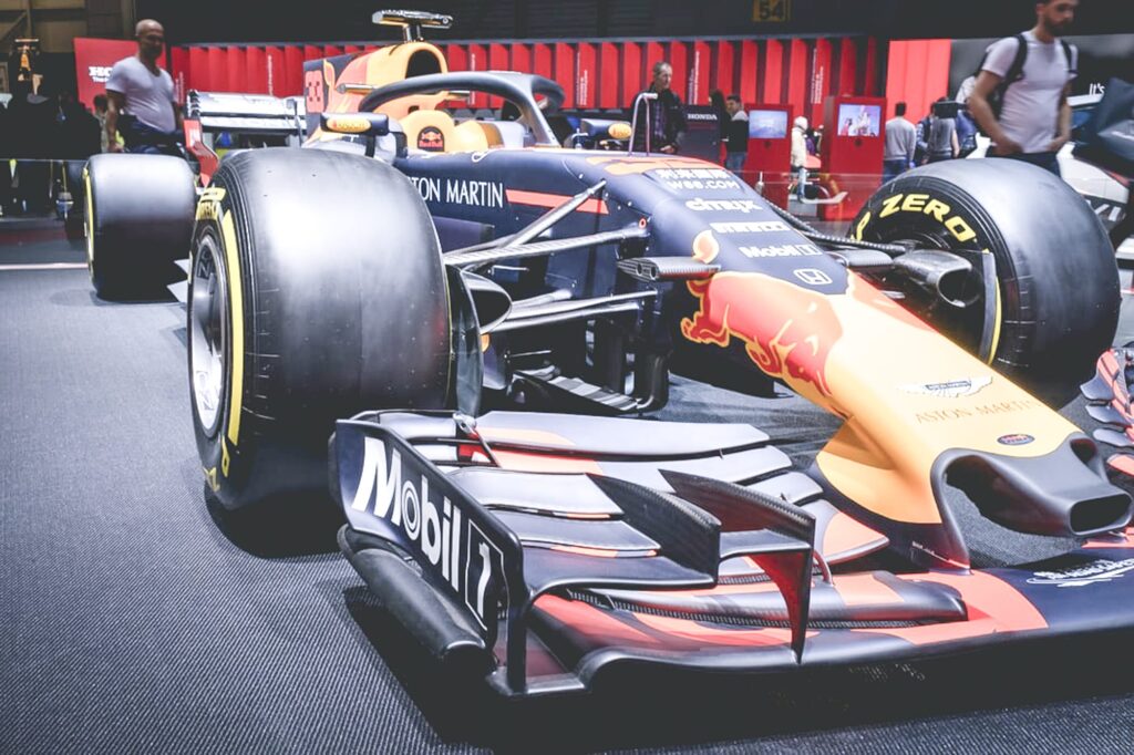 Team Red Bull verbreekt Pit-Stop record… in Zero Gravity