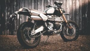 Scrambler 1200 Mcqueen XE, King of Cool: Triumph Scrambler 1200 is een ode aan Steve McQueen