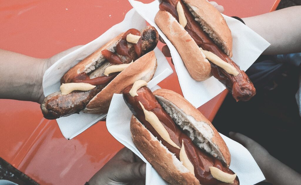Mannelijke snacks voor thuis die je vriendenavond compleet maken