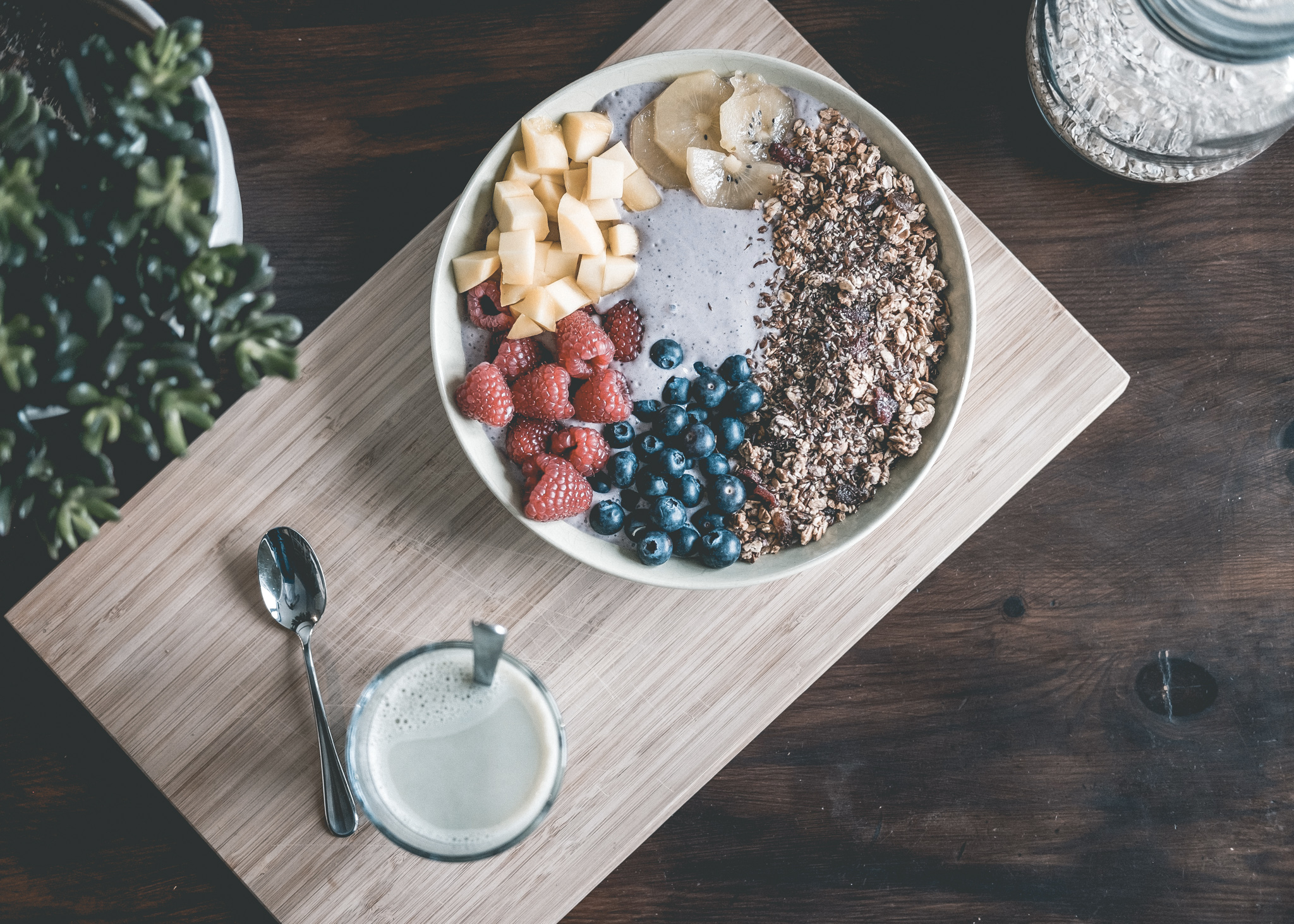 Deze 9 superfoods helpen je om gezond af te vallen