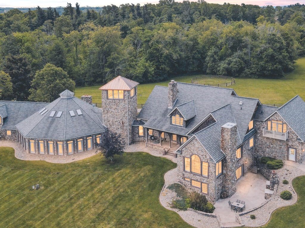Airbnb Finds: een The American Dream-landhuis voor 16 vrienden