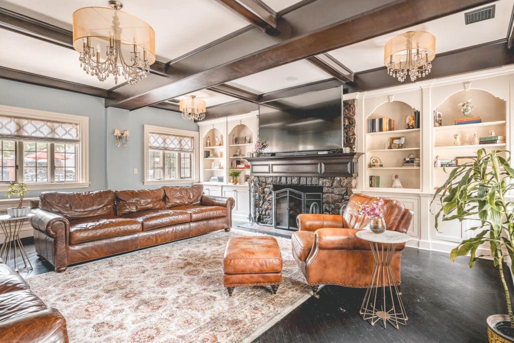 godfather, <strong>Airbnb Finds:</strong> slaap als Don Vito in de originele The Godfather-villa
