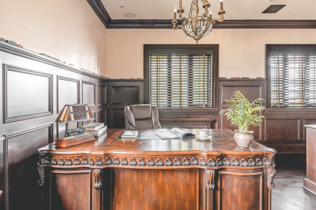 godfather, <strong>Airbnb Finds:</strong> slaap als Don Vito in de originele The Godfather-villa