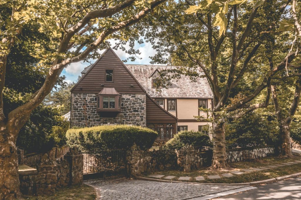 godfather, <strong>Airbnb Finds:</strong> slaap als Don Vito in de originele The Godfather-villa