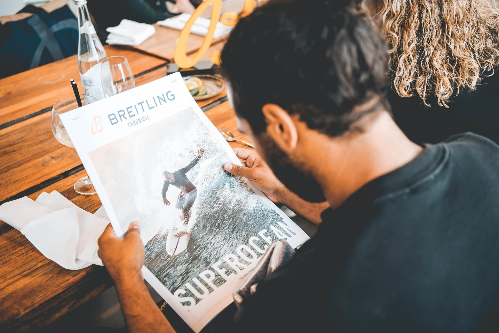 Breitling SuperOcean, Bucketlist-dingen: surfen met een <strong>Breitling SuperOcean</strong> om je pols