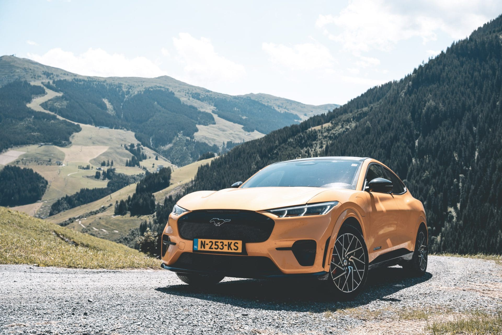 elektrische auto's, Dit zijn de <strong>actieradius-koningen</strong> van dit moment